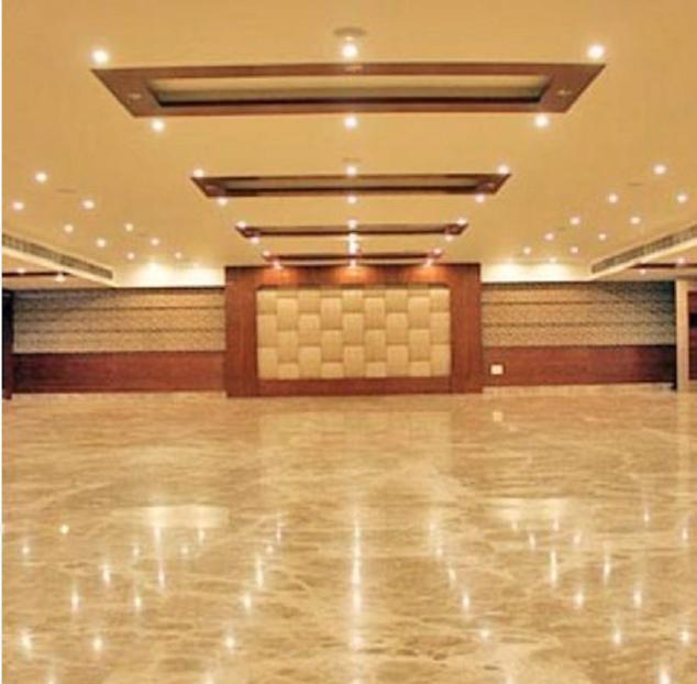 Grand Thakar Hotell Rajkot Exteriör bild